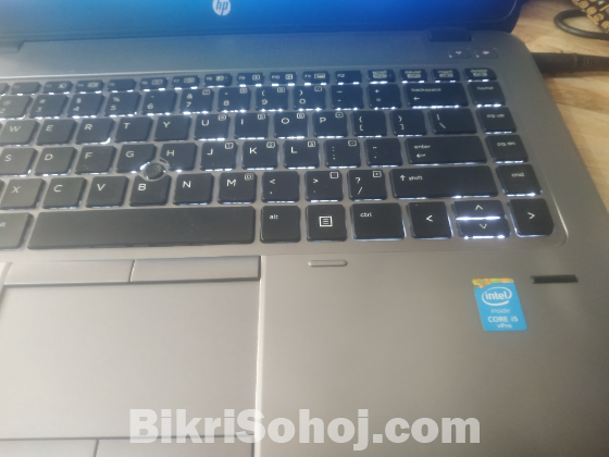 Hp elitbook 840 with paid web design course0